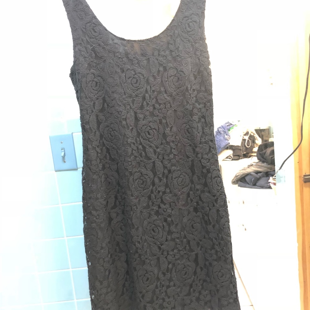 Pinkyotto little black dress